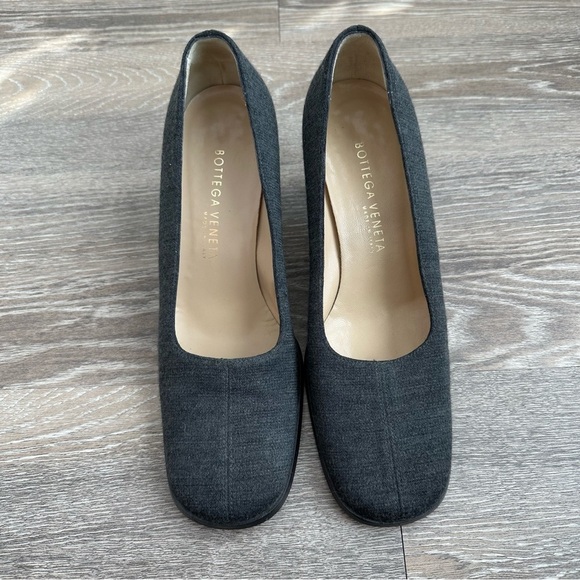 Bottega Veneta vintage jersey square toe stacked heel, heels. Trendy style - Picture 8 of 9